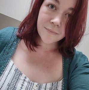 Meet your Posher, Tabitha